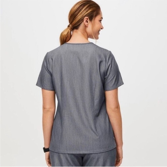 Figs Catarina One Pocket Scrub Top V-Neck Stretch Women XS Graphite FW1000 - Picture 2 of 12